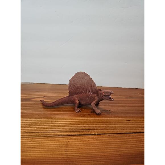 Lot Of 7 Hard Plastic Dinosaur Figurine Toys 2-6" - Picture 15 of 16